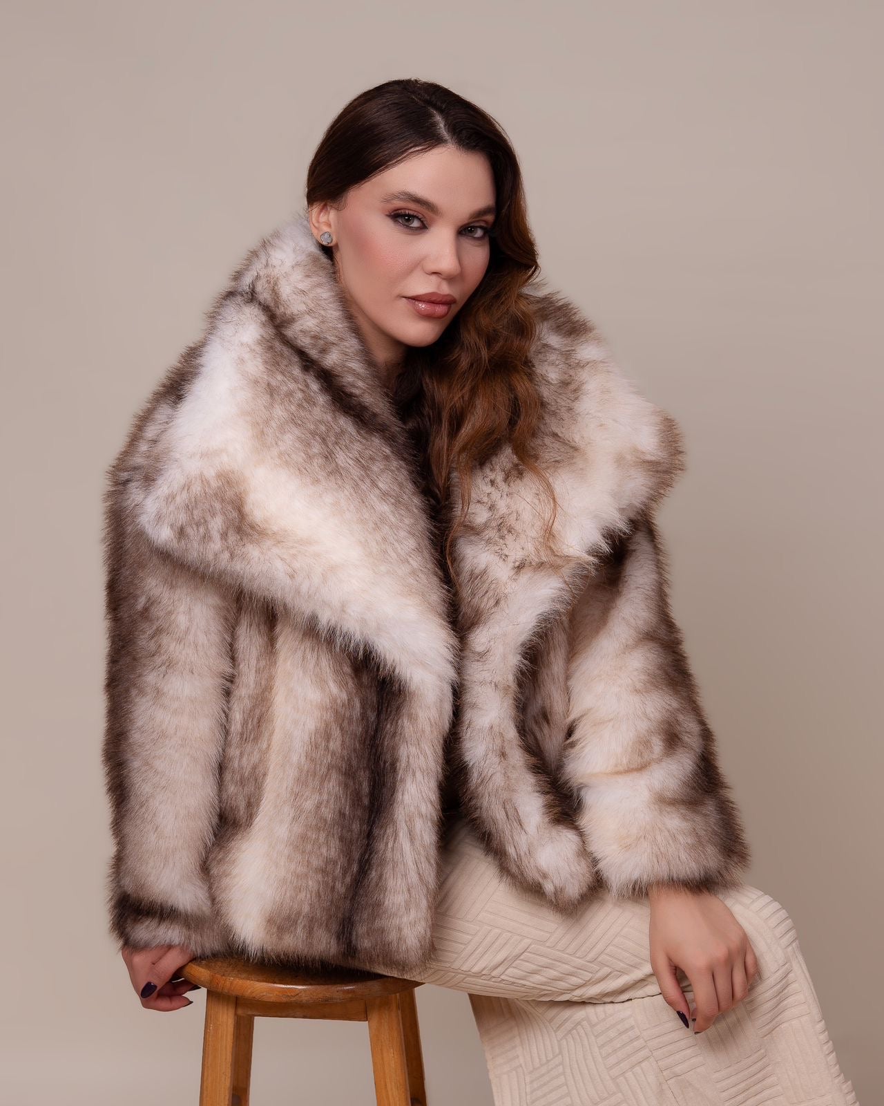 Manteau Luna Boreal en Fourrure de Luxe